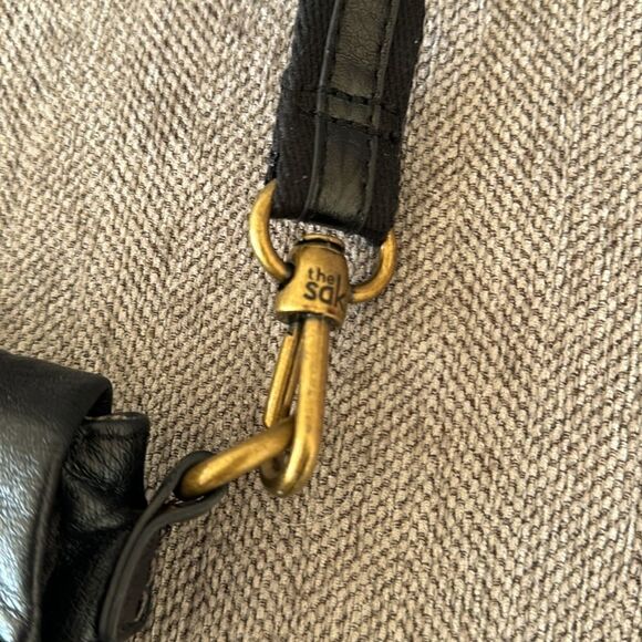 The Sak Women’s Black Leather Crossbody Messenger Bag Multi Functional Pockets - Picture 14 of 16